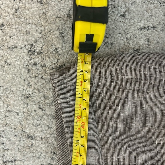 Sorry NOT FOR sale can’t remove listings hence the stupid price!! - Picture 7 of 8